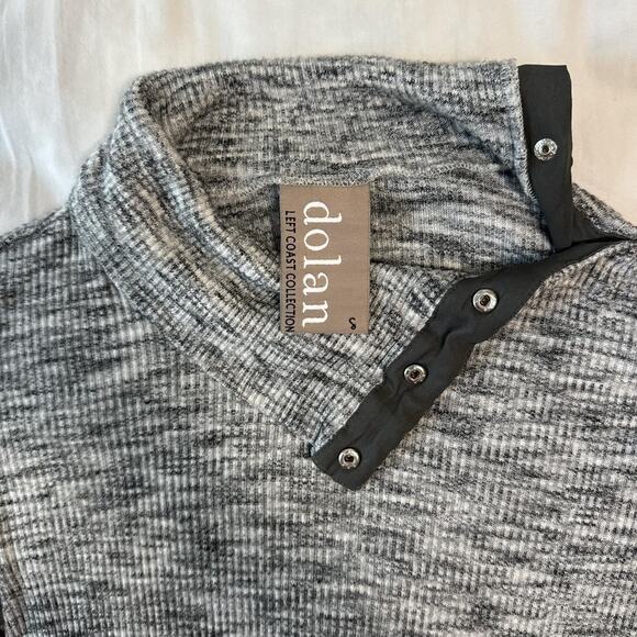 dolan ribbed knit snap button asymmetrical top gray long sleeve small - Picture 3 of 4